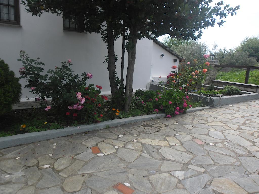 Om Living Pelion Apartment Agios Dimitrios  Bagian luar foto