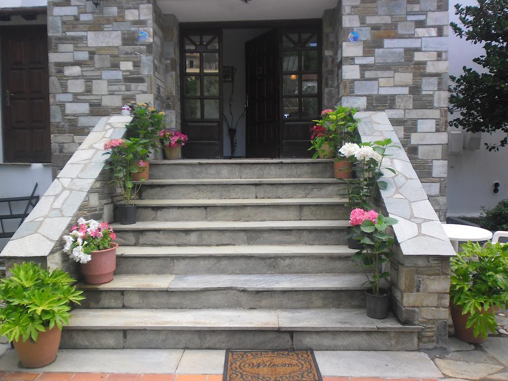 Om Living Pelion Apartment Agios Dimitrios  Bagian luar foto